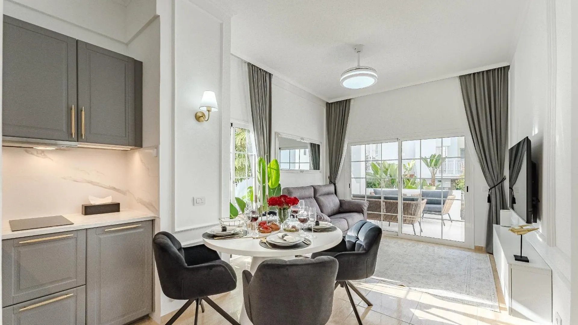 Luxury Apartment In Costa Adeje With 3 Pools One Is Heated 1 Bedroom And 2 Beds